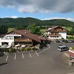Waldhotel Dornroeschenshoeh Hotel