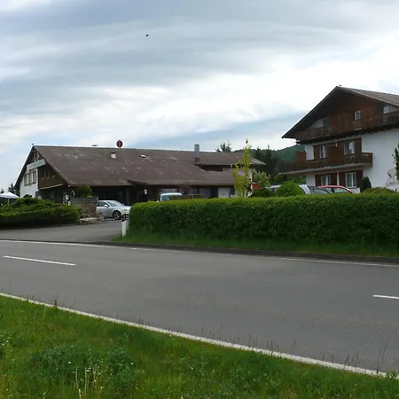 Waldhotel Dornroeschenshoeh Hotel *