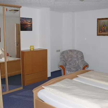 多恩罗森索瓦尔德霍特尔酒店 酒店