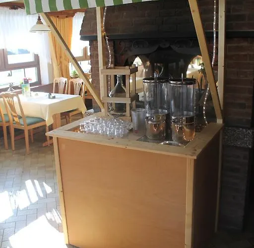 Waldhotel Dornroeschenshoeh Hotel *