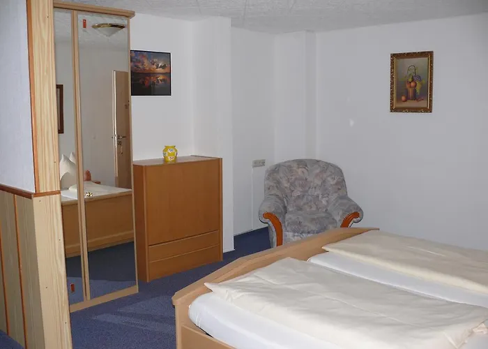 Waldhotel Dornroeschenshoeh Hotel