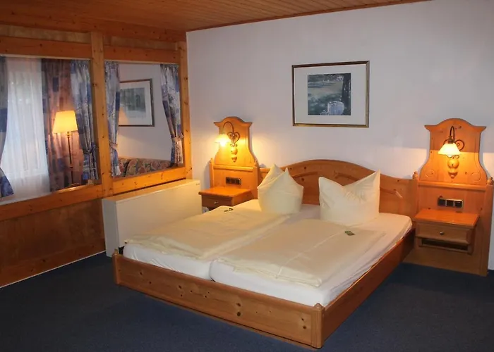 Waldhotel Dornroeschenshoeh Hotel Hemfurth-Edersee